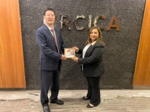 CRCICA Welcomes Shenzhen Government and SCIA Delegation