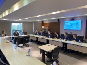 CRCICA Welcomes Shenzhen Government and SCIA Delegation1